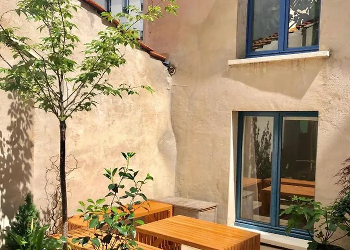 Chic With Private Terrace Appartement Paris